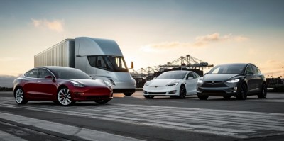 chego-ojidat-ot-kompanii-Tesla-v-2019-m-godu-Model-Y-obnovlenie-Model-S-X-i-mnogoe-drugoe.jpg