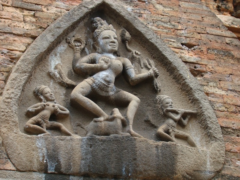 Храмовый комплекс – индуистские тямские башни Po Nagar