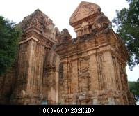 Храмовый комплекс – индуистские тямские башни Po Nagar