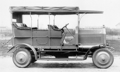 011-1907-Daimler-Dernburg-Wagen-2000m159-scaled.jpg