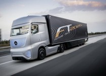 Компания Mercedes создала самоуправляемый грузовик будущего