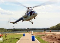 Успех российских спортсменов на Кубке мира по вертолетным гонкам
